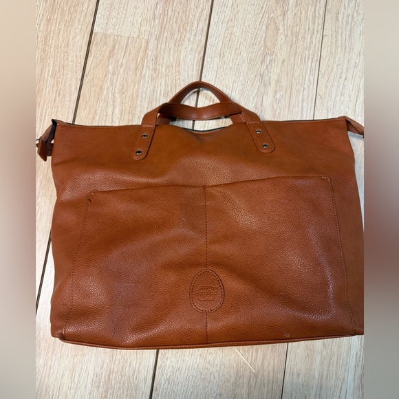 PacaPod Saunton Convertible Diaper Bag - Picture 4 of 12